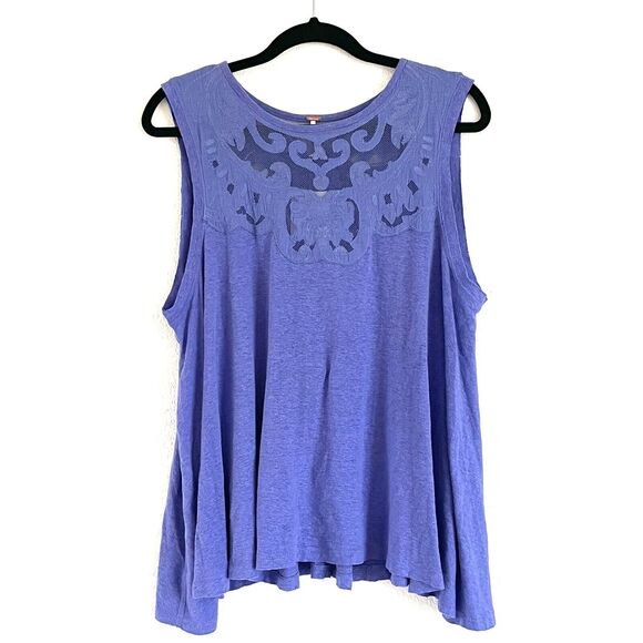 FREE PEOPLE Top Meant To Be Cutout Embroidered Tee Top OB778759 *Flaw - Picture 2 of 13